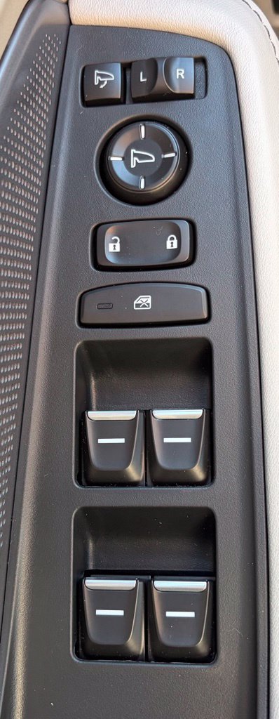 Used 2026 Acura MDX w/ Technology Package AWD/4WD image 17