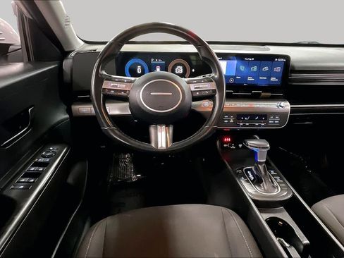 Used 2024 Hyundai Kona SEL AWD/4WD image 6