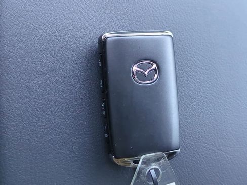 New 2025 MAZDA CX-5 Carbon Edition image 33