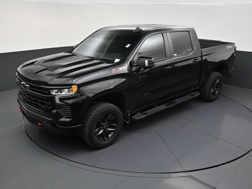 Used 2021 Chevrolet Silverado 1500 LT Trail Boss w/ Convenience Package II AWD/4WD image 9