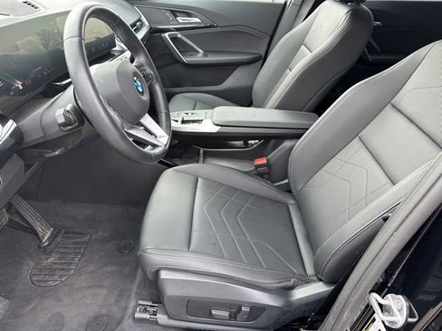 Used 2023 BMW X1 xDrive28i AWD/4WD image 17