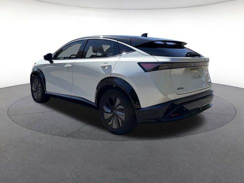 Certified 2023 Nissan Ariya FWD image 3