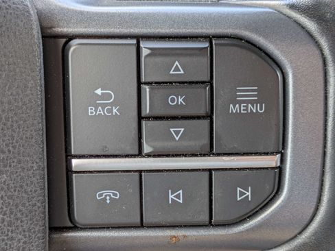 Used 2023 Ford F150 Lariat AWD/4WD image 31