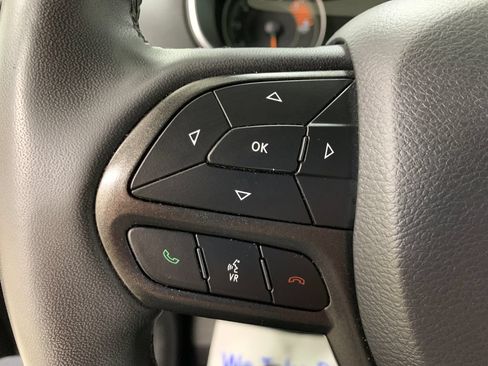 Used 2022 Jeep Cherokee Trailhawk w/ Technology Group B AWD/4WD image 13