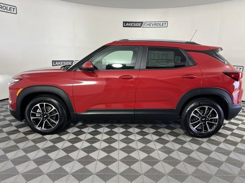 New 2026 Chevrolet TrailBlazer LT w/ Convenience Package image 3