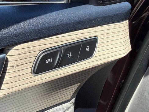 Used 2022 Hyundai Palisade Calligraphy FWD image 18