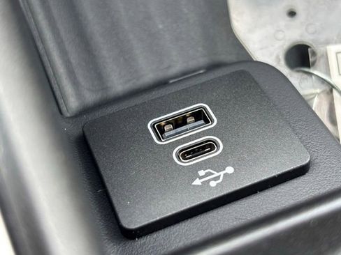 New 2026 Ford Expedition Tremor image 40