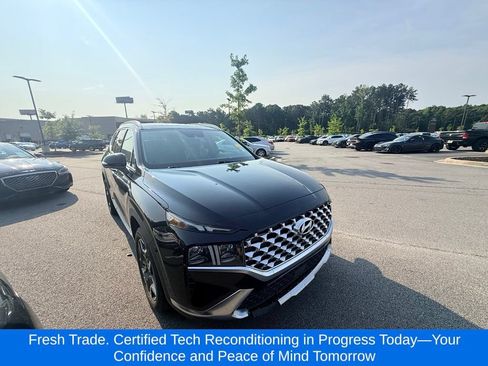 Used 2022 Hyundai Santa Fe Limited FWD image 6