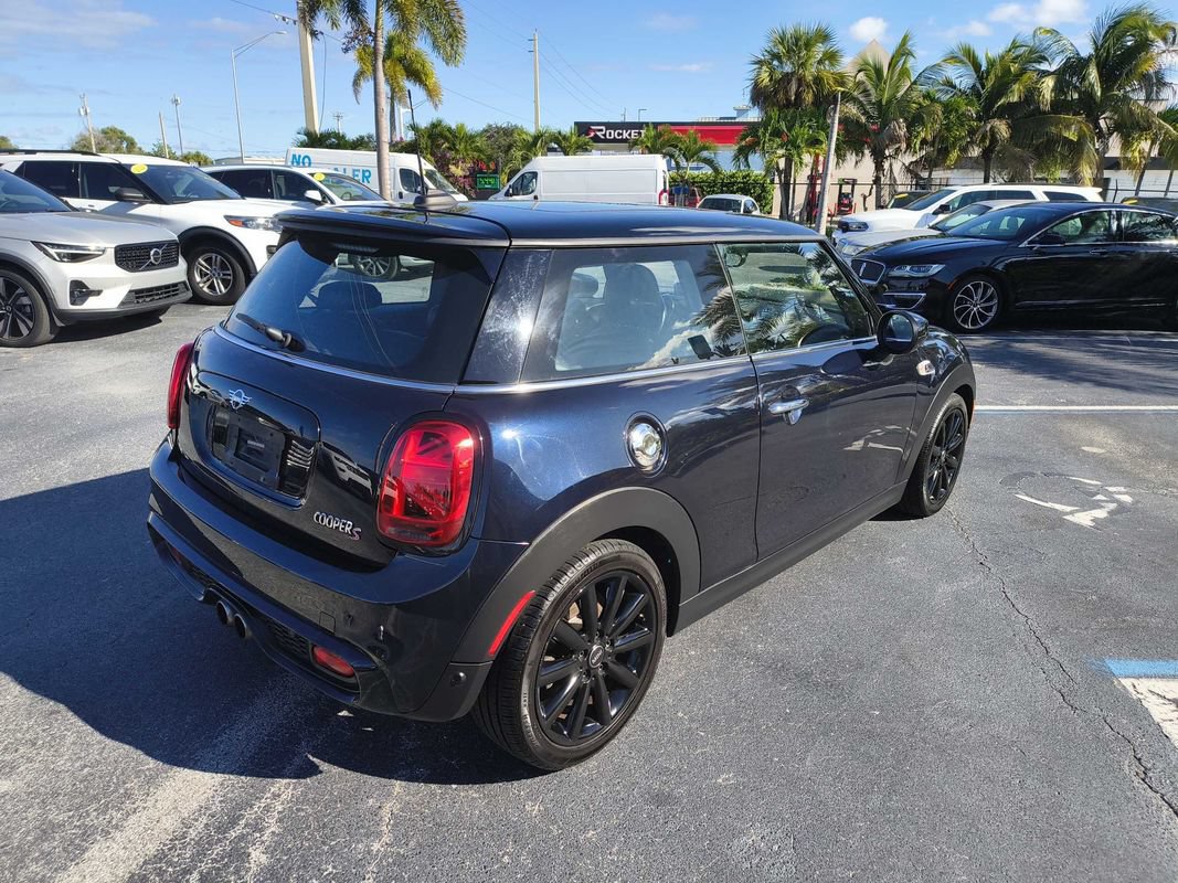 Used 2021 MINI Cooper S FWD image 5