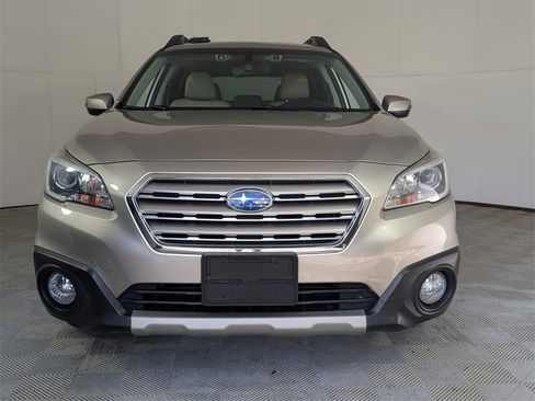 Used 2017 Subaru Outback 2.5i Limited image 3