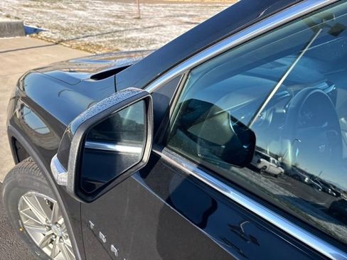 Certified 2023 Chevrolet Traverse LT image 29