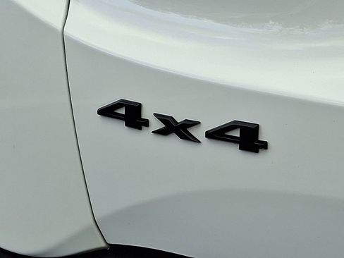 Used 2022 Jeep Renegade Altitude w/ Convenience Group image 34