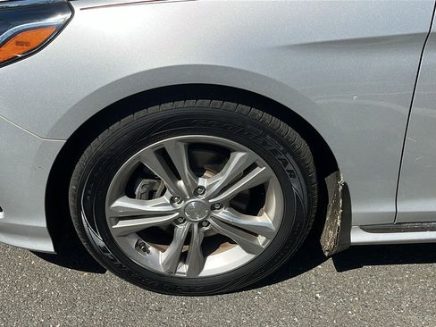 Used 2019 Hyundai Sonata Sport image 9