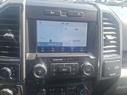 Used 2018 Ford F150 XLT w/ Equipment Group 302A Luxury AWD/4WD image 26