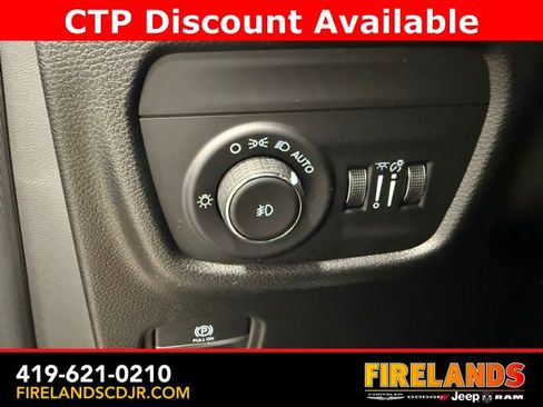 New 2025 Jeep Grand Cherokee Limited image 22