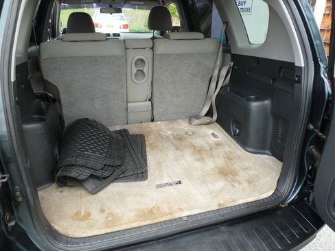Used 2010 Toyota RAV4 4WD image 31