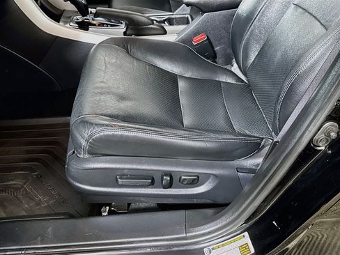 Used 2017 Honda Accord EX-L image 20