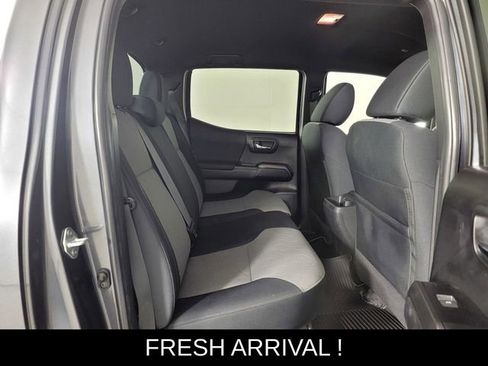 Used 2023 Toyota Tacoma TRD Sport w/ Advanced Technology Package AWD/4WD image 17