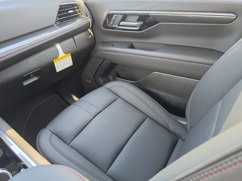 New 2026 Chevrolet Tahoe RST w/ Comfort Package AWD/4WD image 22