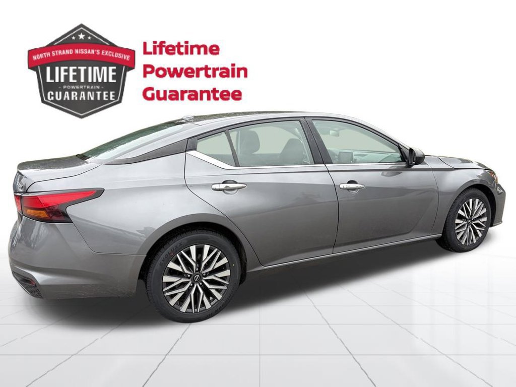 Certified 2024 Nissan Altima 2.5 SV FWD image 6