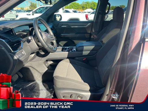 Certified 2025 GMC Acadia Elevation image 9