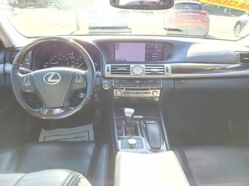 Used 2013 Lexus LS 460 image 8