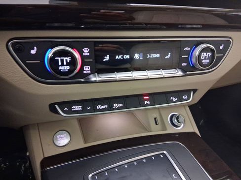 Used 2018 Audi Q5 Premium Plus w/ Premium Plus Package image 24