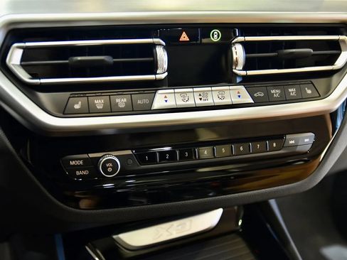 Used 2024 BMW X3 xDrive30i w/ Premium Package AWD/4WD image 15