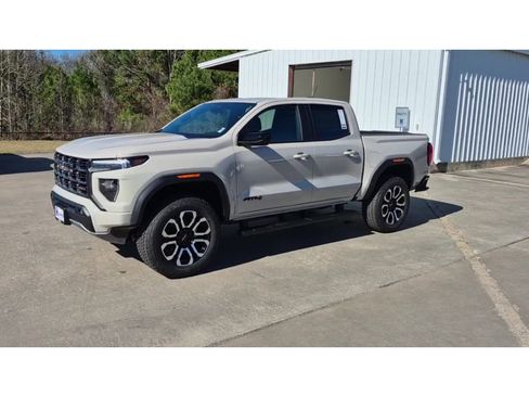 New 2026 GMC Canyon AT4 w/ Nightfall Essentials Package image 4