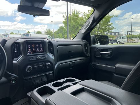 Used 2026 Chevrolet Silverado 1500 Custom w/ Turbomax Blackout Package AWD/4WD image 24