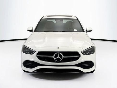 Used 2025 Mercedes-Benz C 300 Sedan image 2