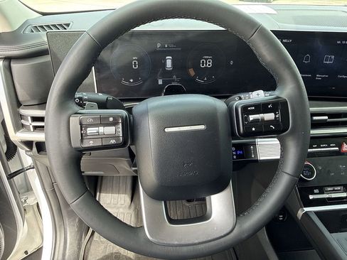 Used 2025 Hyundai Santa Fe SEL image 21