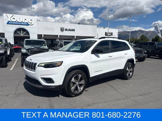 Used 2022 Jeep Cherokee Limited w/ Mopar Interior Package AWD/4WD image 2