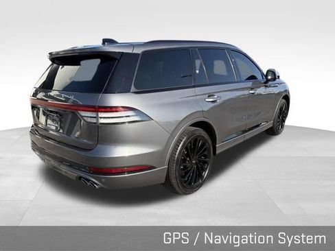 Used 2025 Lincoln Aviator Reserve w/ Equipment Group 201A AWD/4WD image 13