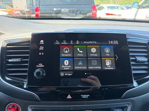 Used 2023 Honda Passport TrailSport image 28