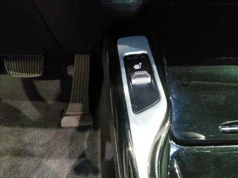 Used 2023 Kia Sorento SX FWD image 34