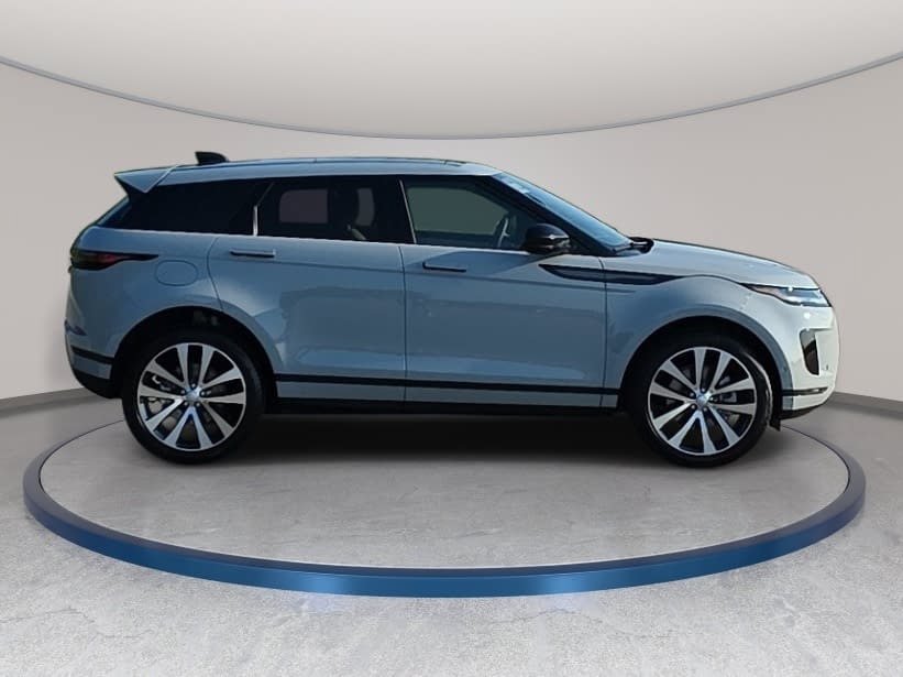 New 2026 Land Rover Range Rover Evoque S AWD/4WD image 4
