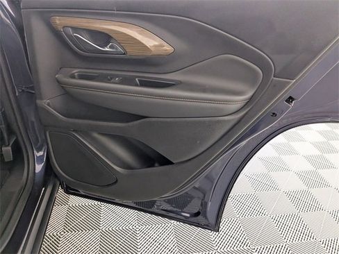 Used 2019 GMC Terrain SLE w/ Driver Convenience Package image 32