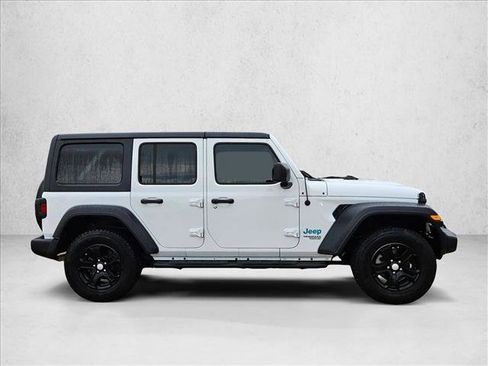 Used 2019 Jeep Wrangler Unlimited Sport S image 4