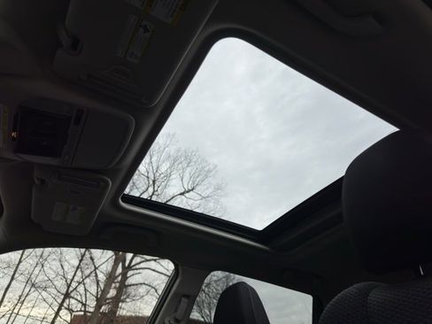 Used 2020 Subaru Forester Premium image 21