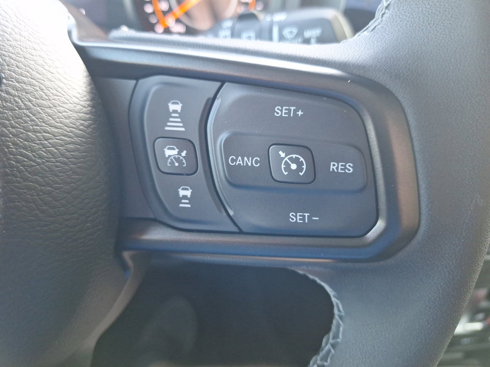 Used 2025 Jeep Wrangler Sport AWD/4WD image 20