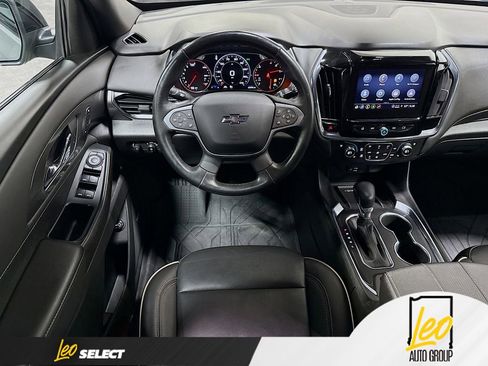 Used 2023 Chevrolet Traverse Premier w/ Redline Edition image 24