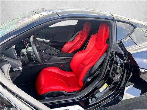 Used 2021 Chevrolet Corvette Stingray Coupe w/ Z51 Performance Package RWD image 25