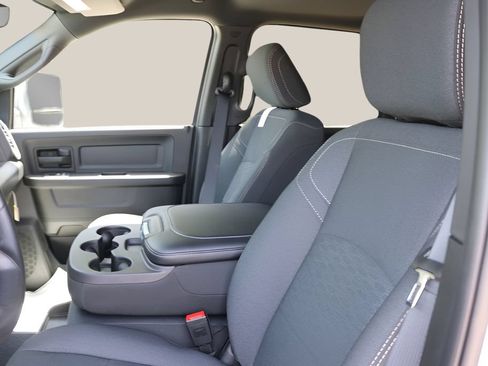 New 2026 RAM 2500 Tradesman AWD/4WD image 12