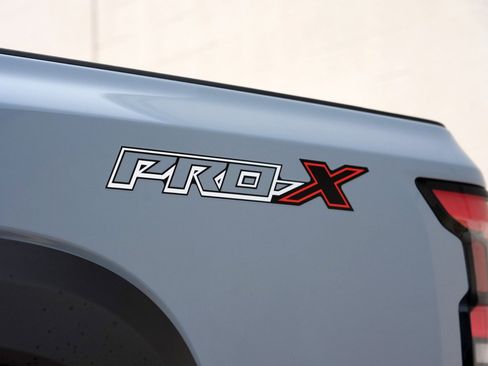 Used 2026 Nissan Frontier Pro-X w/ Pro-X Convenience Package RWD image 51