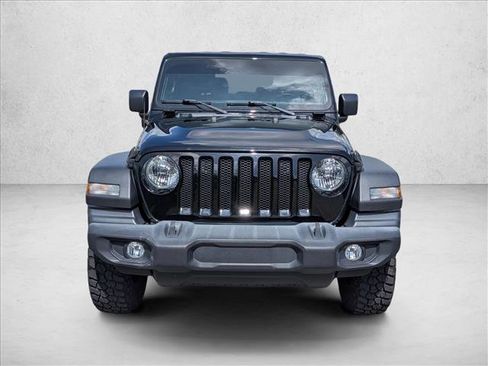 Used 2022 Jeep Wrangler Sport AWD/4WD image 2