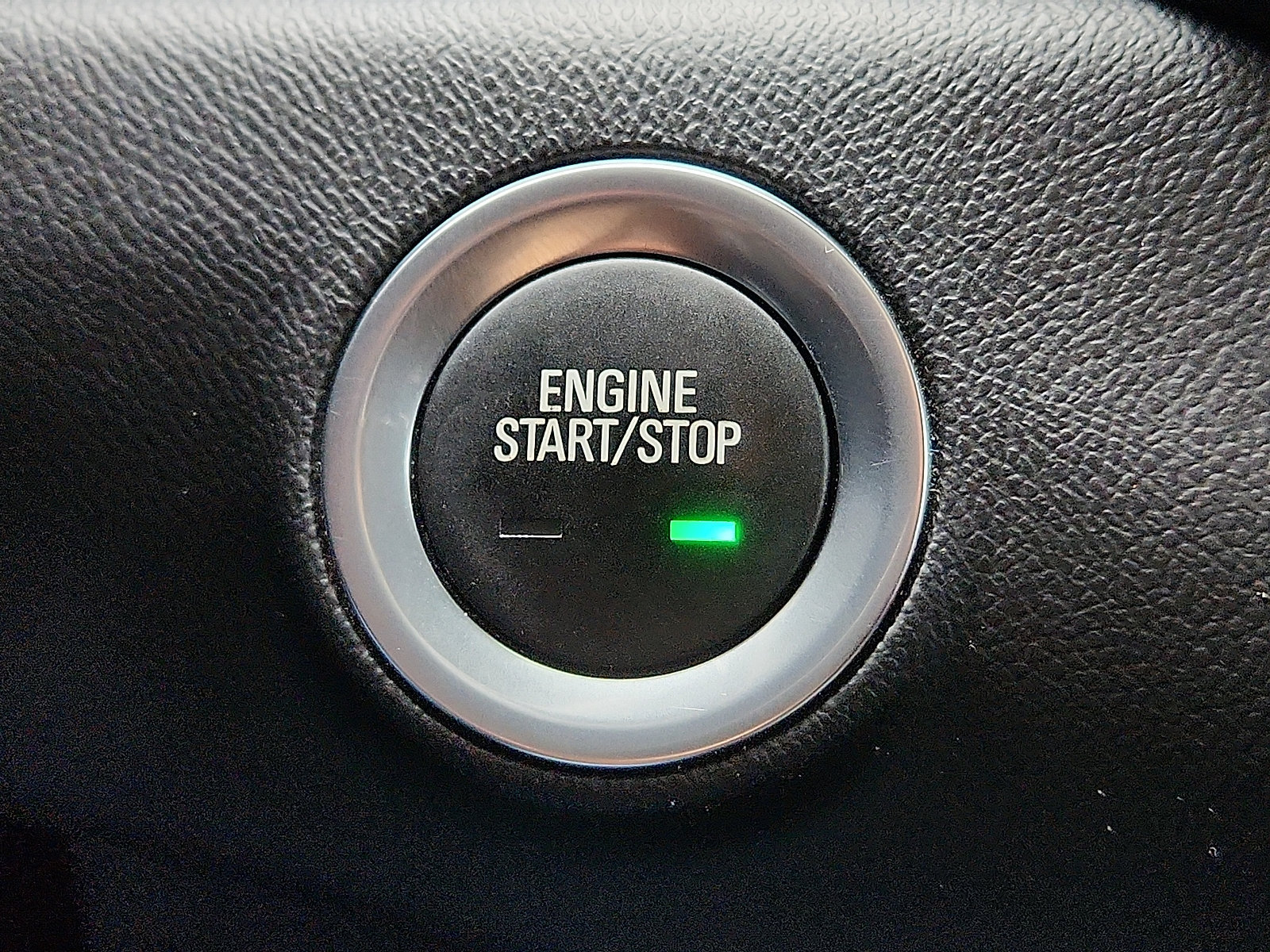 Used 2024 GMC Terrain SLT AWD/4WD image 22