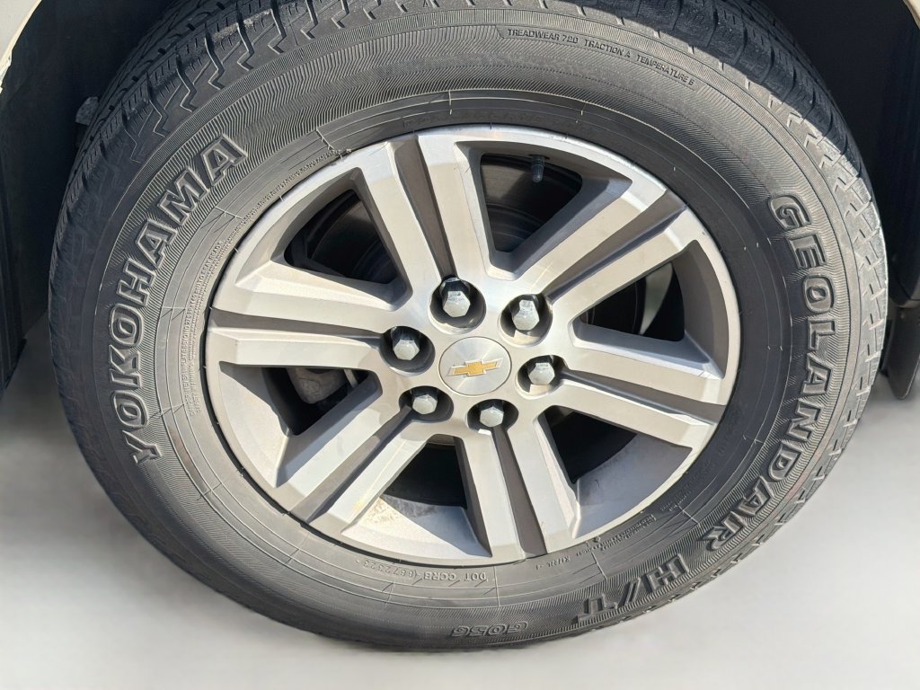 Used 2016 Chevrolet Traverse LT FWD image 37