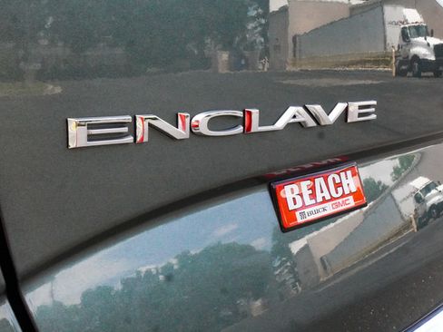 Used 2023 Buick Enclave Essence w/ Experience Buick Package FWD image 38