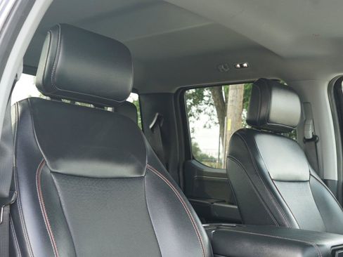 Used 2023 Ford F250 Lariat w/ Sport Appearance Package AWD/4WD image 30